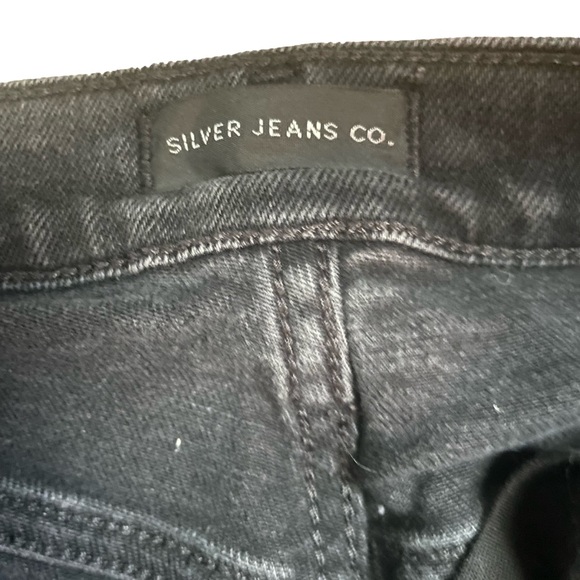 Silver Jeans Co. black jeans, size 28 - Picture 2 of 3